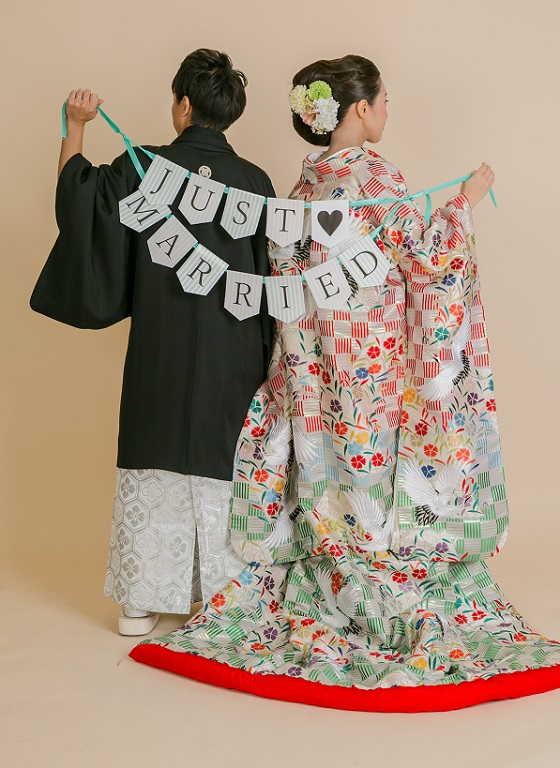フォトスタジオ（写真スタジオ）：WadajiNの和婚フォトウエディング|大阪・日産呉服・和田甚