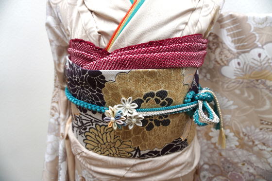 正絹京友禅最新柄振袖・くすみ色【FUN-2045】|高級振袖販売・レンタル|大阪都島、日産呉服・和田甚