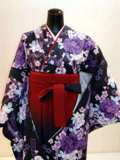 卒業式、袴レンタル大阪：紫地、白、紫花柄小袖：H-014