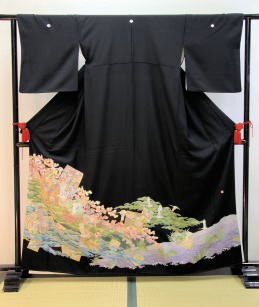 正絹最新柄総手刺繍黒留袖|tr-003|留袖レンタル大阪