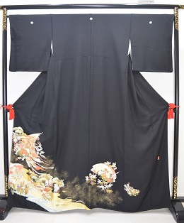 正絹最高級純金箔黒留袖|tr-001|留袖レンタル大阪
