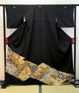 正絹最新柄、ふくよか対応LLサイズ黒留袖|tr-004|留袖レンタル大阪